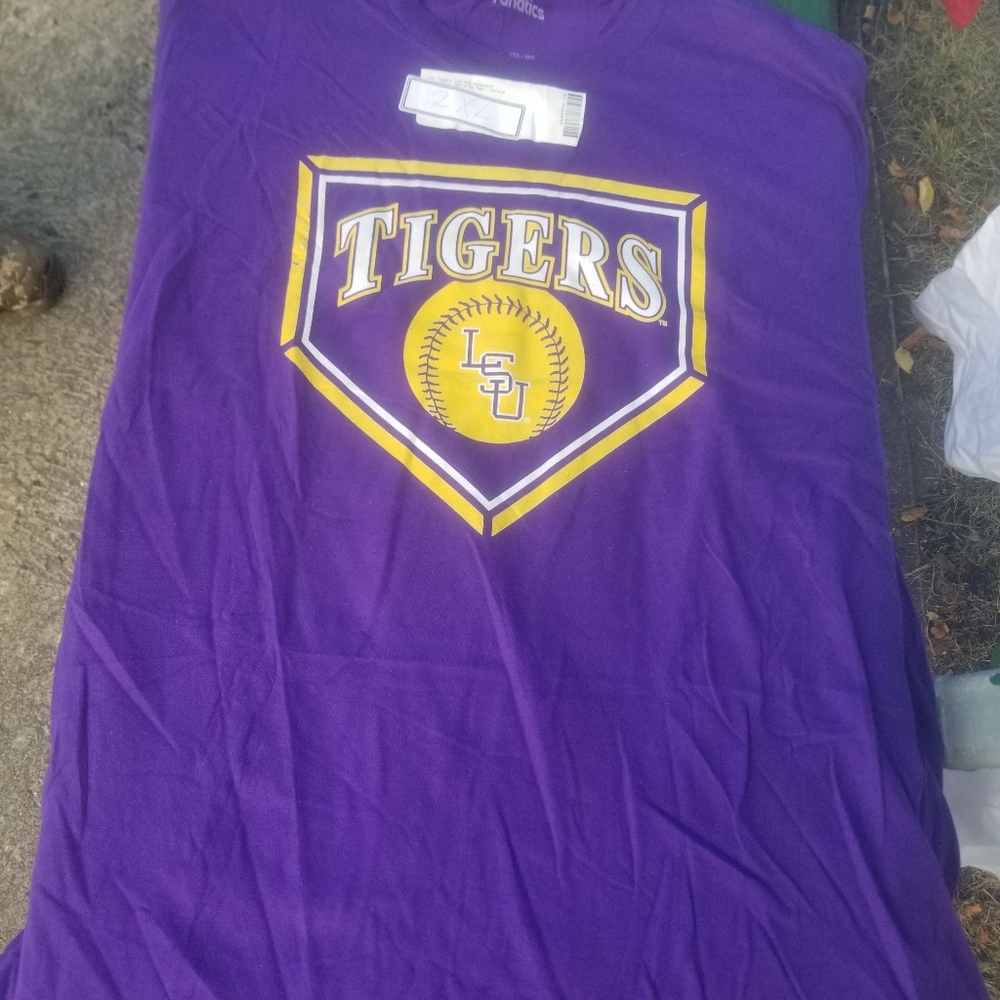 T shirt